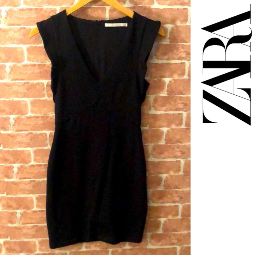 ZARA black sleeveless dress - has some stretch
